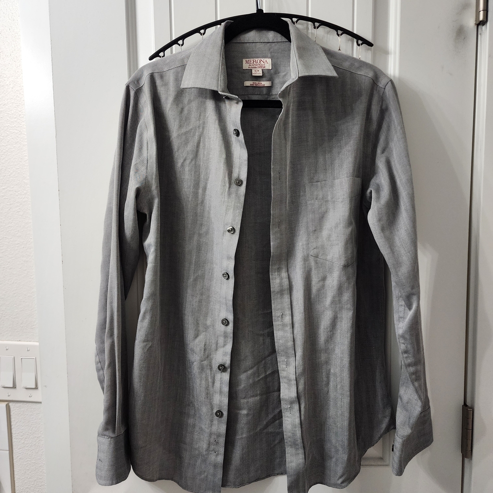 Merona Herringbone Button-Up Shirt in Grey